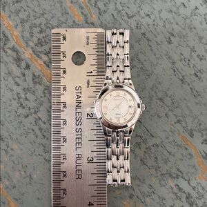 Seiko Stainless Steel Diamond Sapphire Crystal Roman Dial Ladies Watch 7N82-0DH0